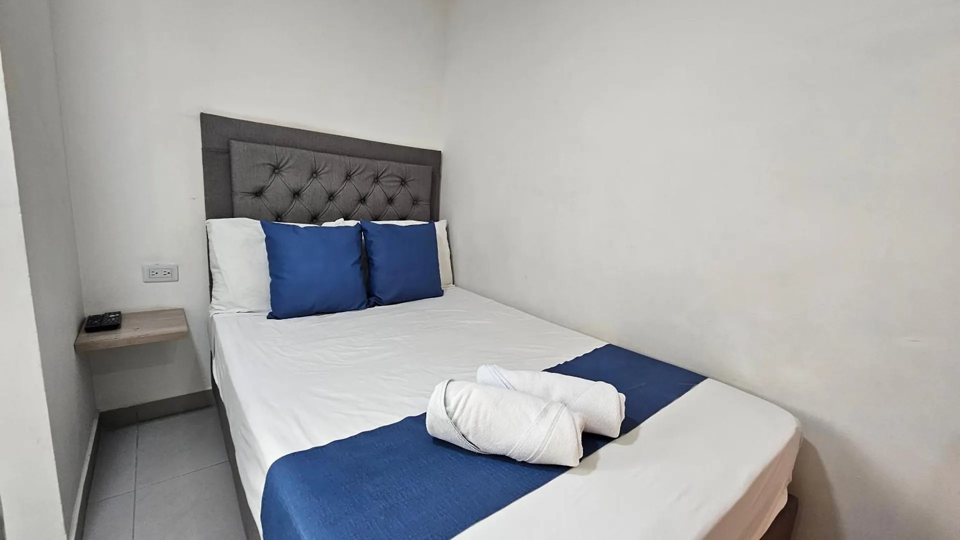 Apartamento Andaliving Campo Valdes Medellín 0*,  Colombia