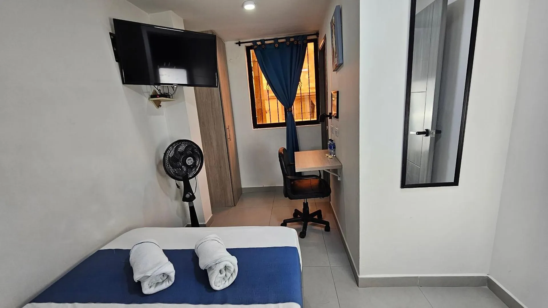 Apartamento Andaliving Campo Valdes Medellín 0*,  Colombia